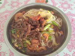 -灵山卢梅燕粉店