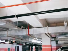 -上海皇廷世际酒店-地下停车场