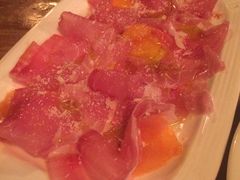 -羽深肉铺 Steak & Wine