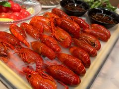 -肥肥虾庄·金牌油焖大虾(汉街SKP店)