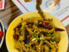 -三镇卤货二公司(汉街店)
