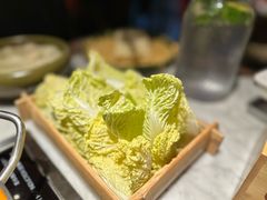 -尚尚仙·酸汤猪手·猪肚鸡火锅(华联万柳购物中心店)