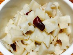 -渝是乎酸菜鱼(龙旗购物中心店)