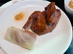 -淡尾·海鲜自助概念餐厅(虹桥南丰城店)