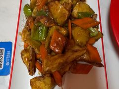 肉段烧茄子-夕阳红小吃(中街大悦城店)
