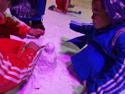 -圣名游乐城冰雪大世界