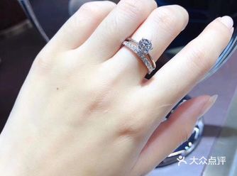 结婚钻戒，一克拉你最珍贵钻戒 气质六爪钻戒