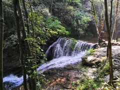 -燕子河大峡谷天坑仙境