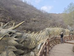 -大平台龙居瀑布旅游区