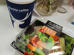 -瑞幸咖啡(7号国际商业中心店)