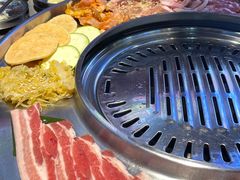 -哈哈碳都·牛肋条无限自助烤肉(台江万达店)