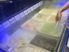 -涨巢·潮玩水疗局