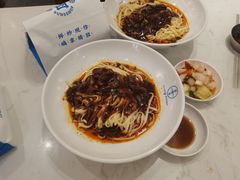 -李与白包子铺(桐梓林店)