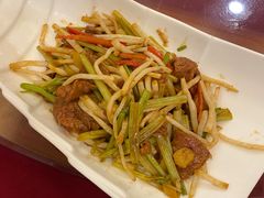 -东馆和天下特色餐饮(工农店)