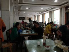 大堂-清真马杰山牛肉汤馆