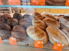 -老梦面包CHEZMOREL(麦子店)