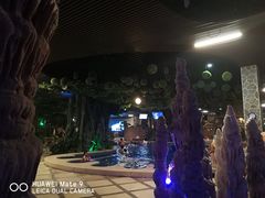 -泉城欧乐堡戏水湾艺术养生温泉