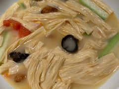 -汤城小厨•粤菜•靓汤(苏州街店)