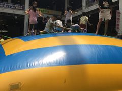 -蒙特利亲子乐园