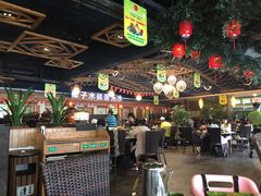 大堂-龙泉人椰子鸡.糟粕醋.海南菜(三亚旗舰店)