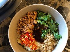 -肖肖酸萝卜鱼火锅(总店)