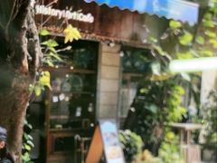 -西关84·History·Art·Cafe