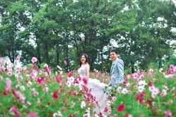 -雪中彩影婚纱摄影·微光艺术中心