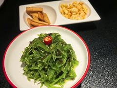-辣尚瘾·烤鱼·新川菜(牡丹园直营店)