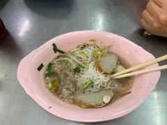 -榮泰米粉湯(Left Shop)