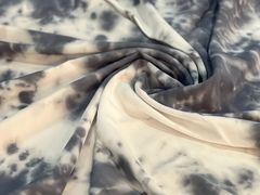 -尊卡诺高级西装礼服定制(江东中路店)