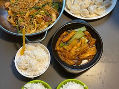 -郑州大学荷园二餐厅