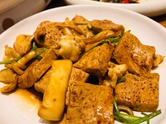 墨鱼烧豆腐-必点海鲜·鲅鱼水饺(鞍山西道店)