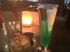 -亚龙湾喜来登·美景台大堂吧