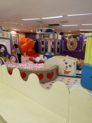 -孩子王(铁西万达店)