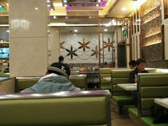 大堂-明记港式烧腊茶餐厅(下沙店)