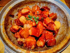 美女红烧肉-涌上外婆桥(海宁银泰城店)