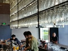 -山港凯悦酒店·BEBA海滩烧烤餐厅酒吧