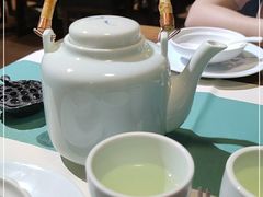 -荷风细雨·中国茶宴(碧云店)