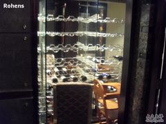 酒柜-鸣龙上雅铁板烧日料(长宁店)