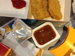 -麦当劳(新华路步步高店)