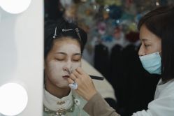 -一揽芳华汉服旗袍体验馆(拙政园店)