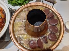 -柴火大院烤鸭民间菜