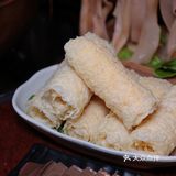 羊肉火锅配烧烤，舌尖上双重享受！