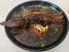 -小龙大肉面馆