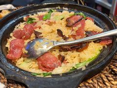广式腊味煲仔饭-捞围鲜·港式打边炉(海阳路店)