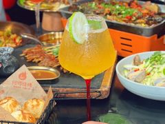 -何师烧烤·香辣蟹·川菜·30年老品牌(太古里旗舰店)