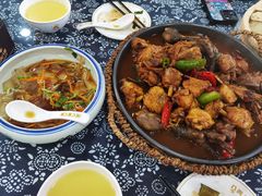 -八两八金·莱芜特色炒鸡(市南漳浦路店)