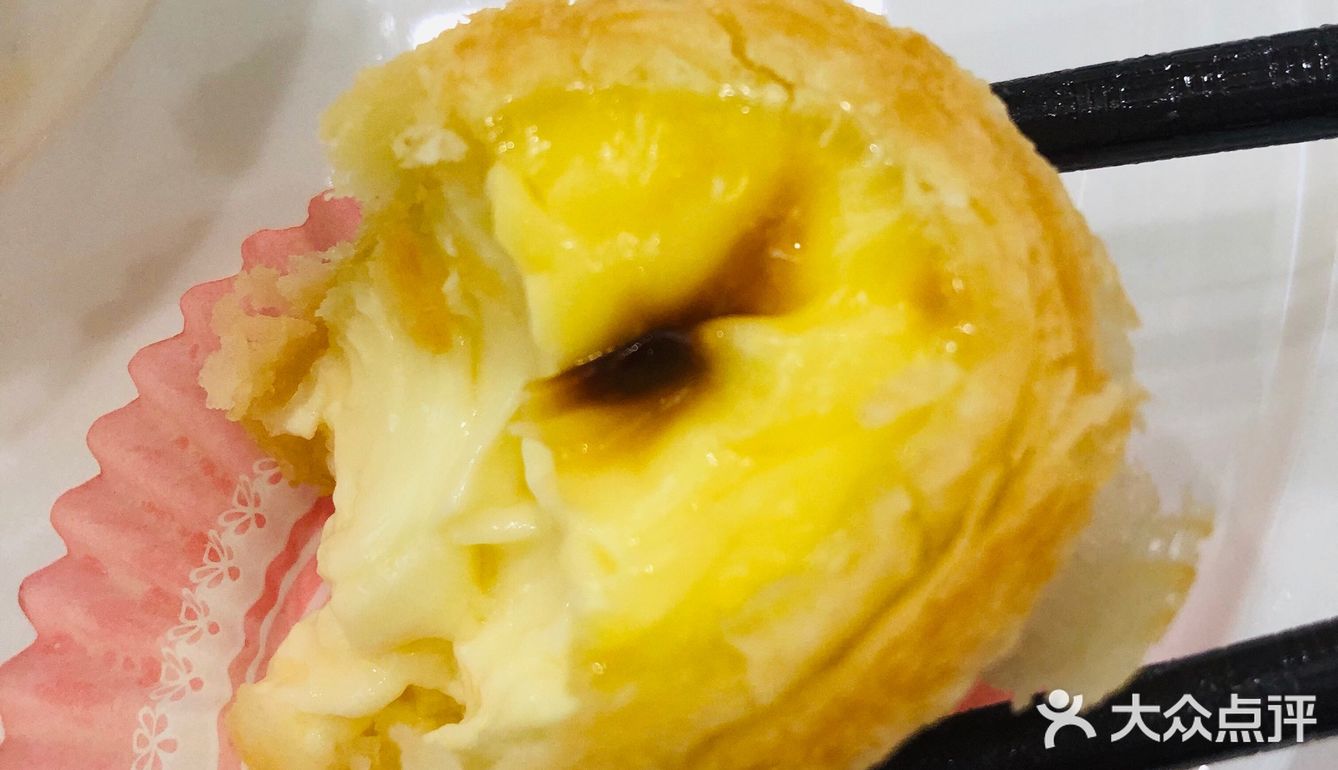 蘸了排骨的肉香带点儿咸味口感很好
