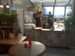 -HIGH FIVE哈福手工汉堡(桂林路店)