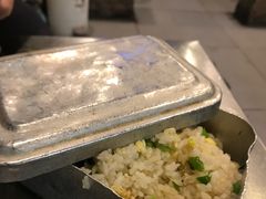 蛋炒饭-马路牙子烧烤音乐酒馆(望京店)